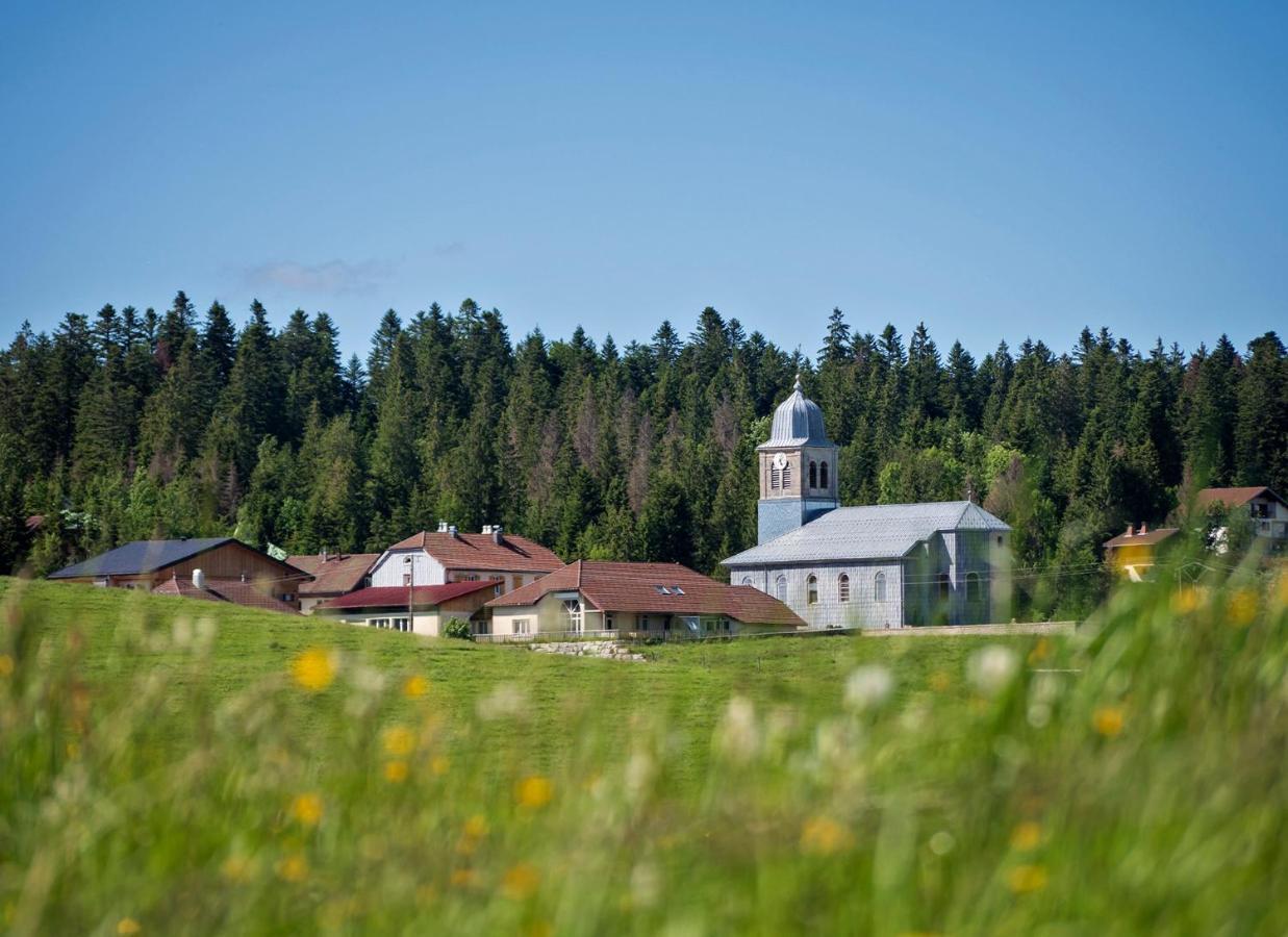 Appartamento Les Loges du Jura 4 étoiles Nanchez Esterno foto